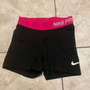 Nike pro shorts xs